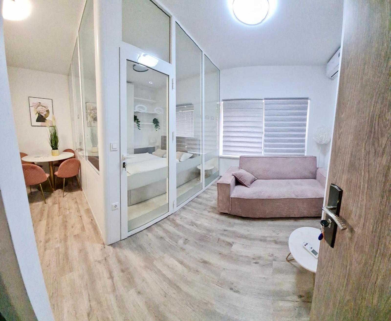 Ljubljana Central Lux Apartment With Free Parking Exteriör bild